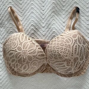 Victoria's Secret Beige Lace T-Shirt Bra